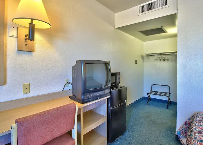 6-douglas, Az 3* Douglas