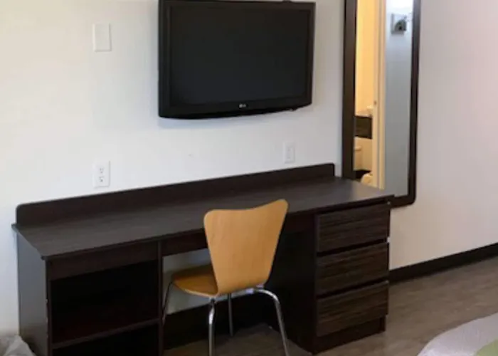 6-douglas, Az Hotel 3*