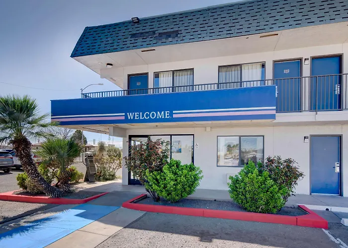 6-douglas, Az Hotel 3*