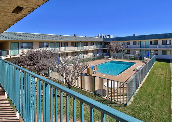 6-douglas, Az Douglas
