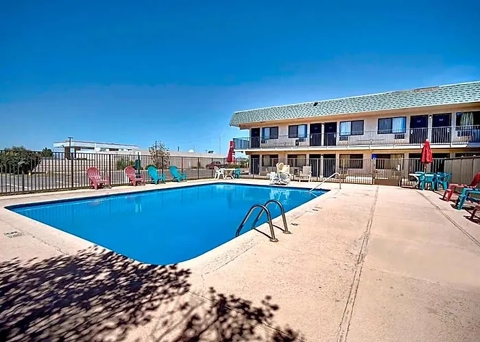 6-douglas, Az Douglas