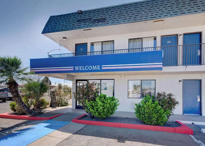 Hotel 6-douglas, Az 3*