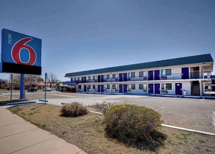 Hotel 6-douglas, Az 3*