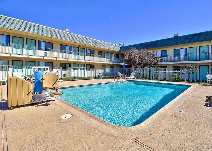 6-douglas, Az Hotel 3*